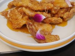 -梧桐树下(云锦世家店)