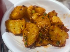 -渝是乎酸菜鱼·川渝小炒(新世界百货望京店)