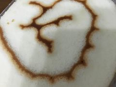 -奇华饼家(香港国际机场T1店)