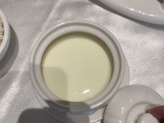 光明牛初乳-光明招待所(邦凯科技园店)