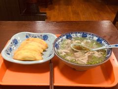 -老新隆牛肉锅贴(新街口店)