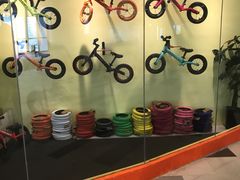 -Kiddo趣多儿童滑步车骑行会(宏泰广场店)