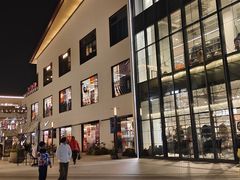 -NIKE上海青浦优选体验店