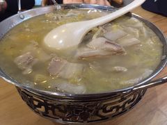 锅仔酸菜白肉-陈傻子餐厅(世纪都会店)