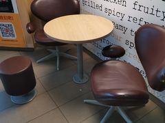 用餐区-麦当劳(虹桥南丰城店)