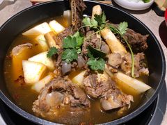 -沪小胖小龙虾(淮海中路旗舰店)