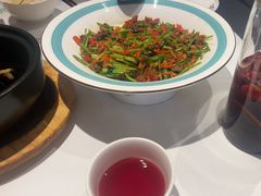 -湘阅•威海海鲜•湖南味道(华宝店)