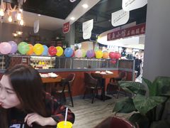 大堂-周鱼小馆石锅酸菜鱼(活力汇店)