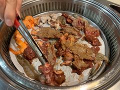 -佰烧海鲜烤肉火锅自助(世茂国际广场店)