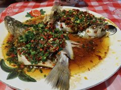 -荆九爷爆炒桥头三嫩(夫子庙店)