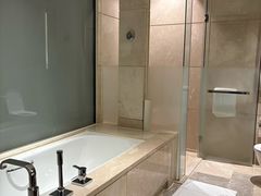 -广州粤海喜来登酒店