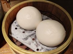 蛋黄流沙包-南拳十三姨·潮汕砂锅粥(世纪金源店)