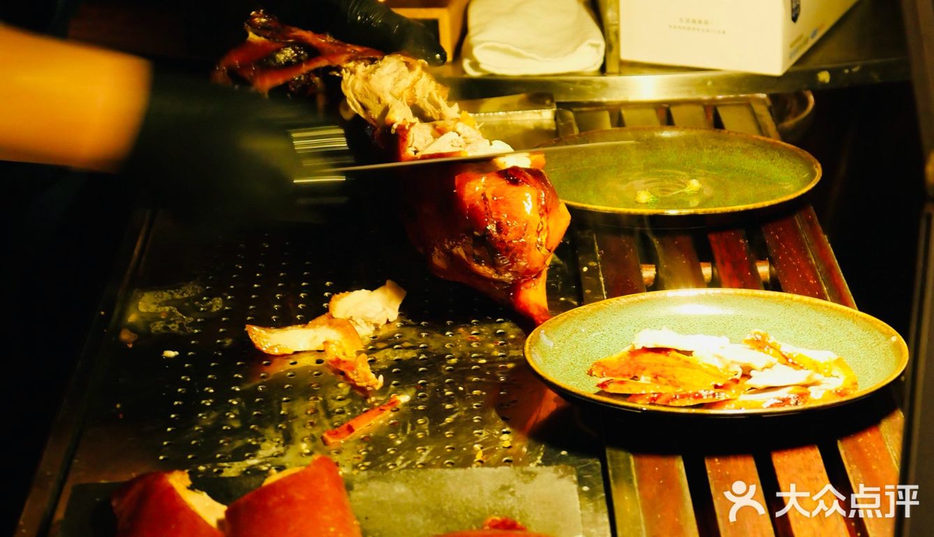 龙年除夕团圆饭选“宋”，忘记套餐坑人的套路，大写的开心和满足