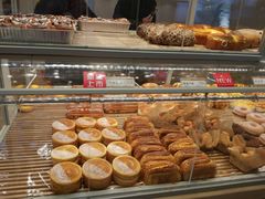 -好利来(东四店)
