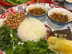 -闯关东东北农家菜(崂山石老人店)