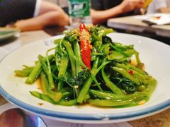 蒜蓉空心菜-美奈小馆·东南亚菜(福田星河COCO Park店)