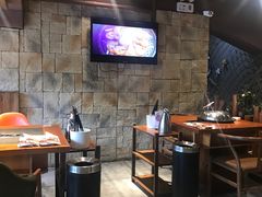 -马路边上·小海鲜烧烤(八一路店)