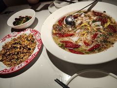 -江渔儿酸菜鱼(万科东荟城店)