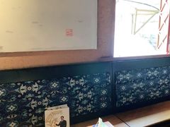 -洞庭土菜小炒馆(易发广场店)