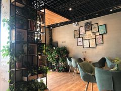 -ZING COFFEE 镜咖啡