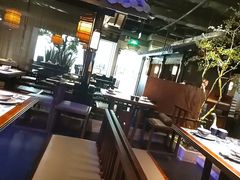 -绿茶餐厅(光谷世界城步行街店)