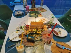 -ins森林童话餐厅coffee&bistro