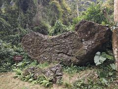 -广西龙虎山风景区