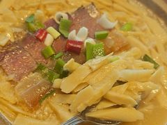 -披云山庄