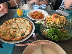 -Pakwan Restaurant & Bar