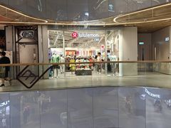 门面-东荟城名店仓