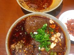 -谢老五跷脚牛肉·非遗传承店