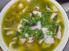 -天外天美食广场(哈尔滨路店)