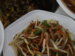 -丹水桥地锅鱼·翘嘴鲌·地方特色全鱼宴(丹江口大坝店)