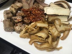 -弓虽昌焖烧鸡(大竹林店)