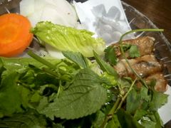 -大头虾越式风味餐厅(光明广场店)