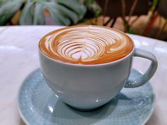 咖啡拿铁-théATRE茶聚场·餐厅(环球金融中心店)