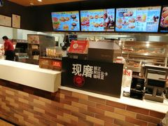 -肯德基(珠峰店)