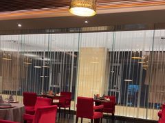 -粤尚腾香居中餐厅(首都机场希尔顿店)