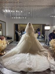 -伯瓷皇后婚纱艺术空间