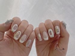 -Momo nail 日系美甲
