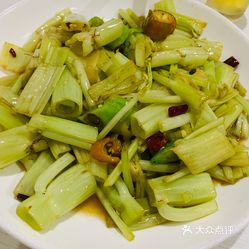 酸笋丝炒空心菜梗