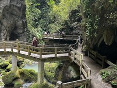-龙水峡地缝景区