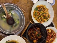 -吃饭皇帝大土家民族菜(正大广场店)