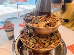-老佛爷·铜炉炭火蛙锅(海州吾悦店)