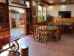-芦茨金富饭庄·25年老字号·专做稻草鸡