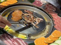 -哈哈碳都·牛肋条无限自助烤肉(台江万达店)