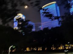 -万绿园