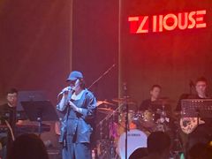 -TZ House音乐现场(来福士中心店)