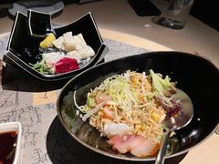 -穹六人间 people 6(岳阳路店)