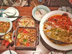 双色鸳鸯鱼头王-望湘园·洞庭渔宴(浦江欢乐颂店)